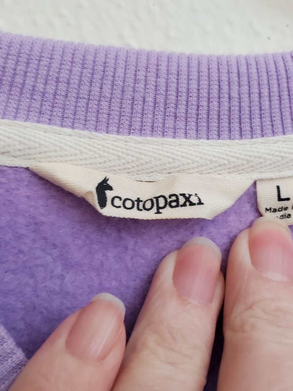 Cotopaxi women's Organic Do Good Crew sweatshirt in light purple - Picture 3 of 10